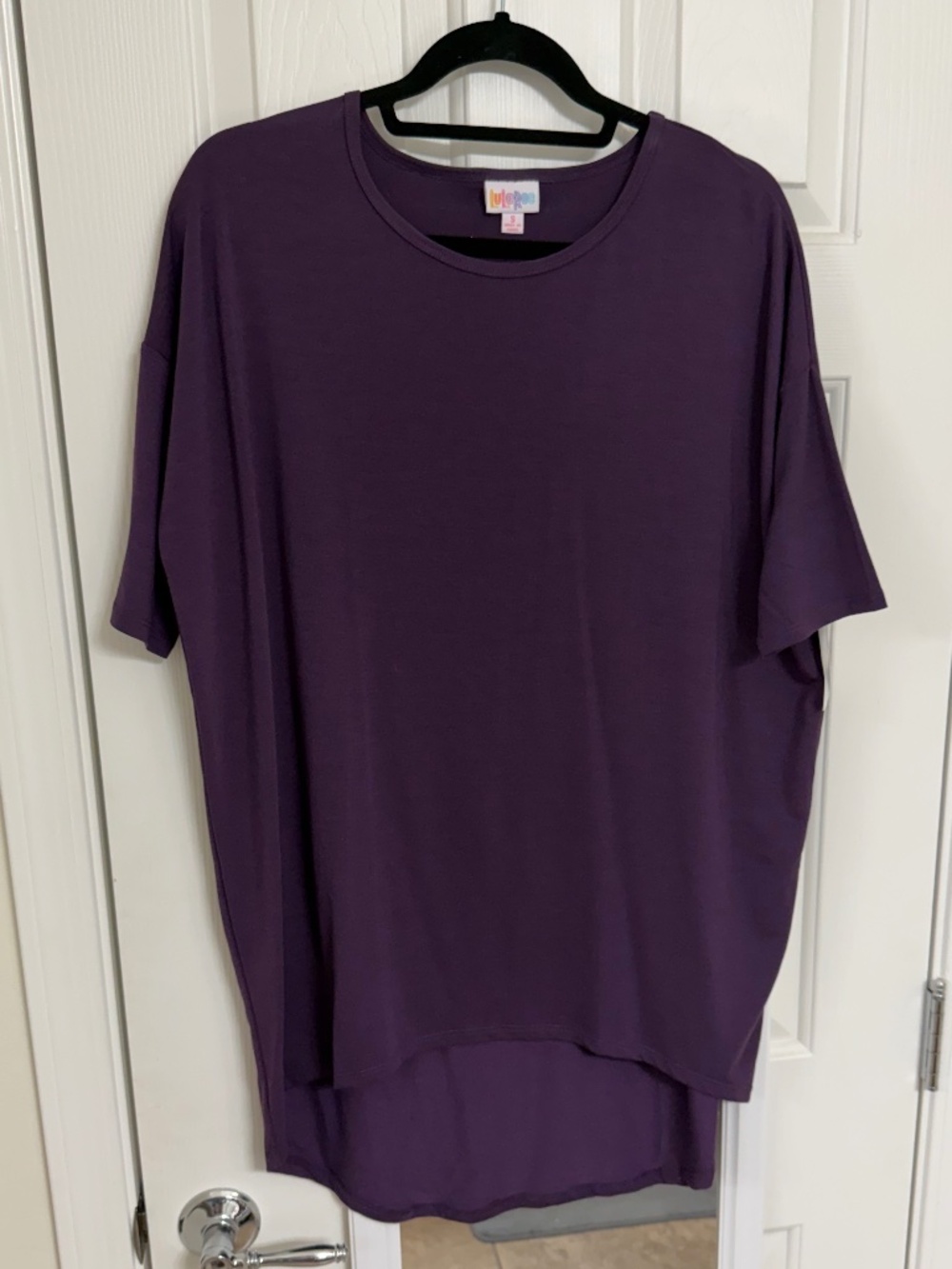 NWT - LulaRoe Irma Top (S)